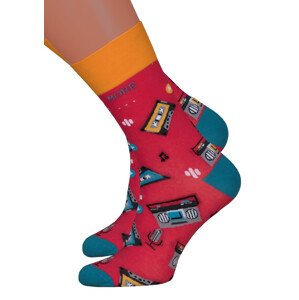 Dámské klasické ponožky 078/015 MORE Barva/Velikost: červená / 35/38