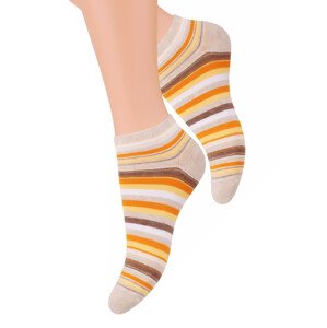 Dámské kotníkové ponožky se vzorem proužků 052/26 STEVEN Barva/Velikost: béžová / 35/37